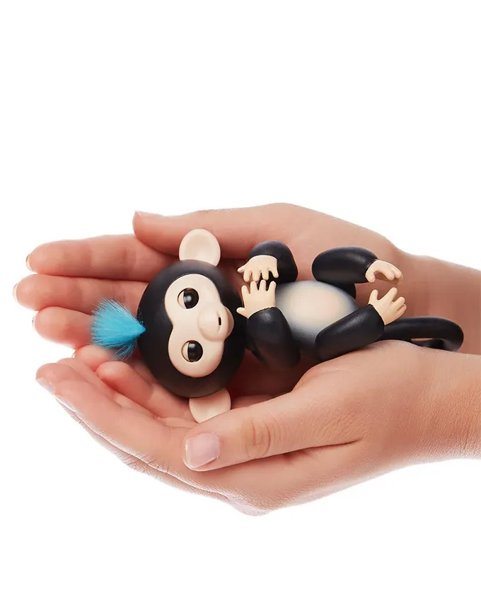 Fingerlings - Interactive Baby Monkey - Finn - Black - Image 4