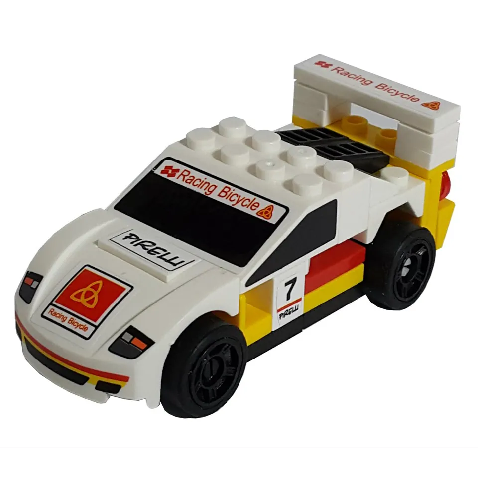 F 40 Pacemaker - Lego Sports Car - Image 2