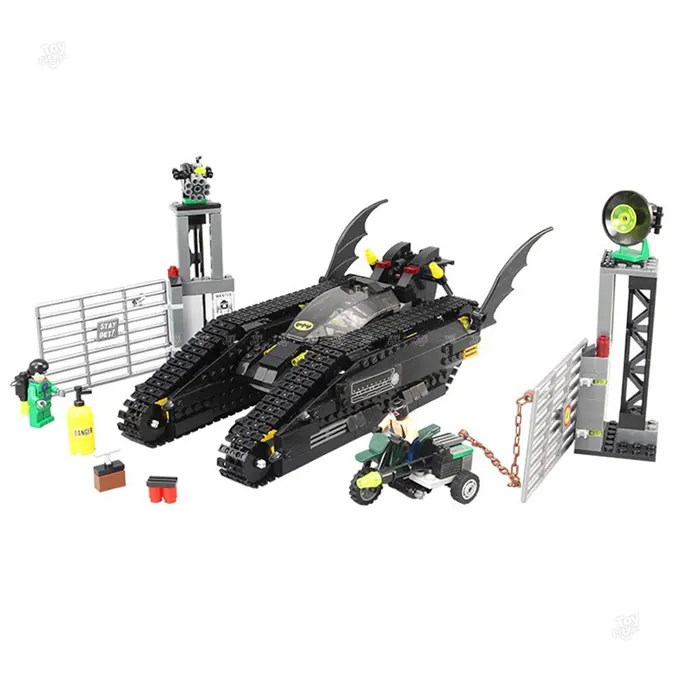 Batman Bat-Tank vs The Riddler Building Blocks - 7108