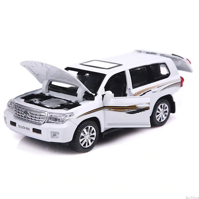 Toyota Land Cruiser Prado V8 - 1:32 Scale Die Cast Car - 6 inch - Assorted Colors - Image 3