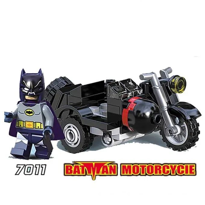 Batman Motorcycle Building Set - Superhero Construction Toy