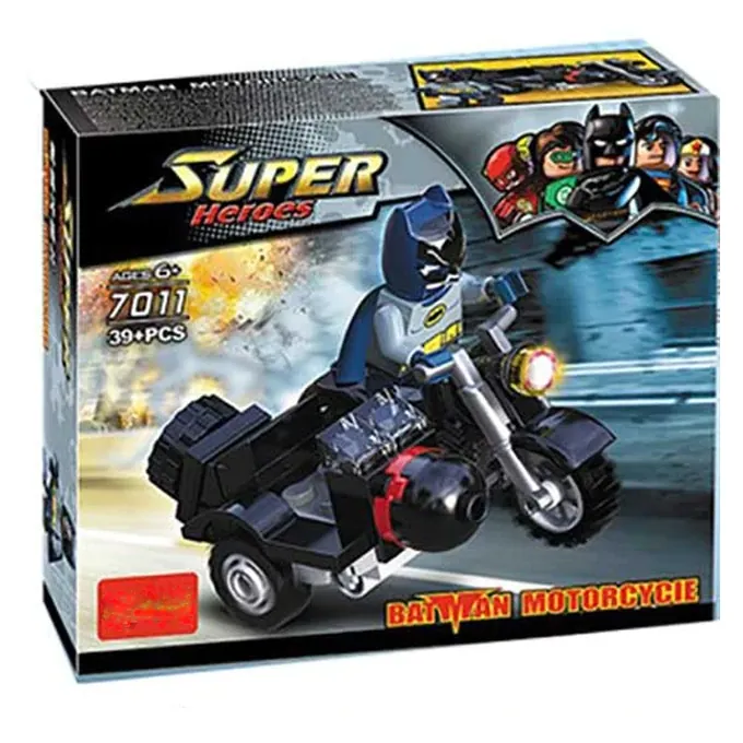 Batman Motorcycle Building Set - Superhero Construction Toy - Image 2