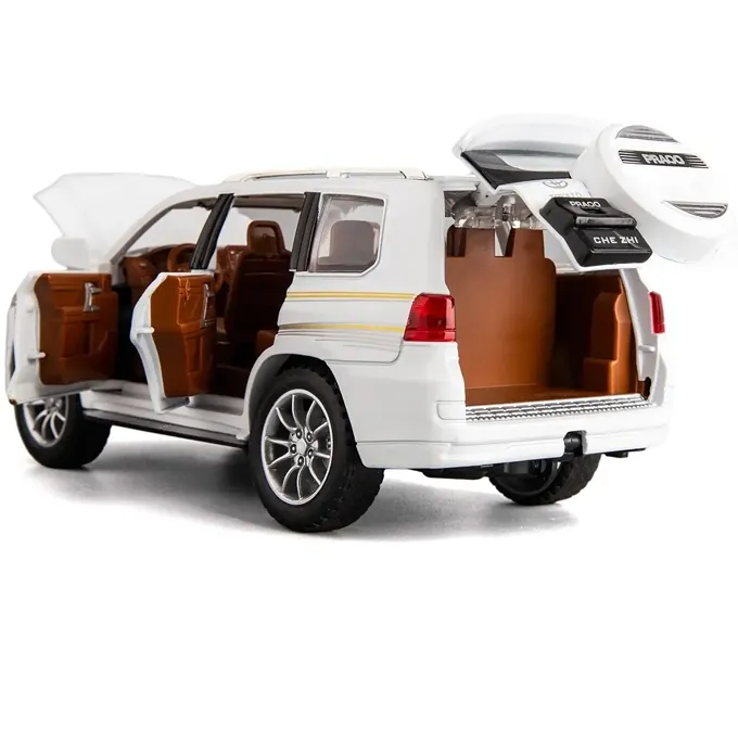 Toyota Prado 1:24 Scale Model - Pull-Back Car with Lights and Sound (White) - Image 2