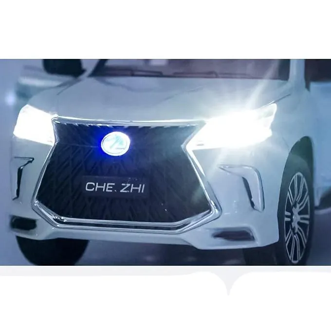 Lexus Land Cruiser Prado SUV Die-Cast - 1:24 Scale - Black - Image 6