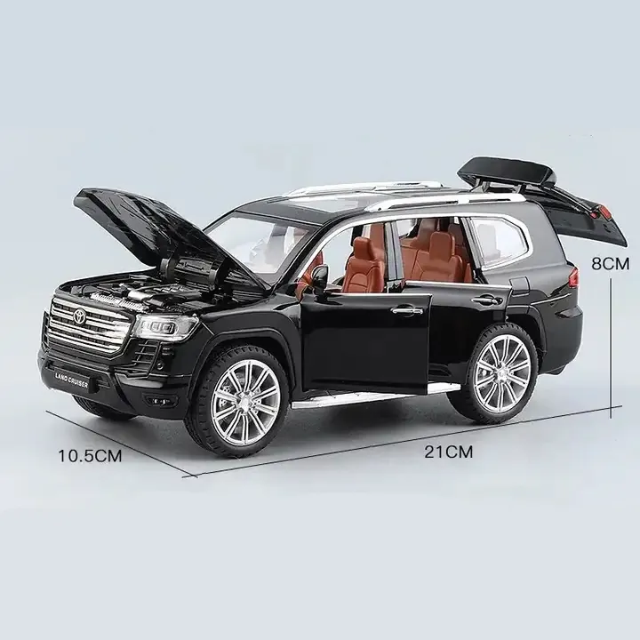 Toyota Land Cruiser V8 Die-Cast Model - 1:24 Scale with Openable Doors and Lights - White - Image 2