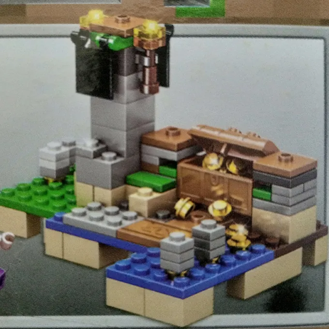 Minecraft 4-in-1 Building Kit - 131 Parts - Image 6