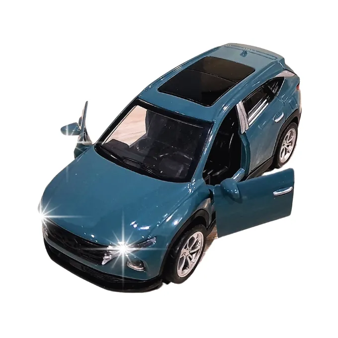 Hyundai Tucson SUV Die-Cast Model - 1:32 Scale with Lights and Sound - Green - Image 3