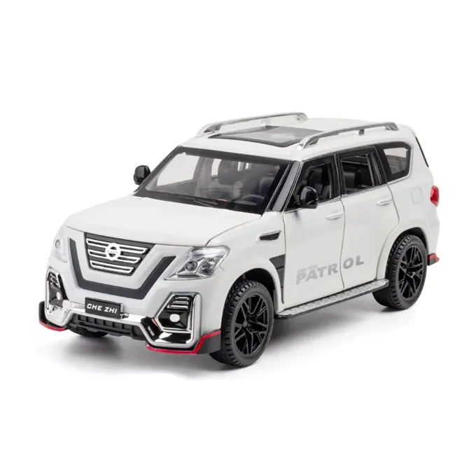 Die Cast Model XLG Nissan Patrol Car 1:24 Scale - Lights & Music - White - Image 3